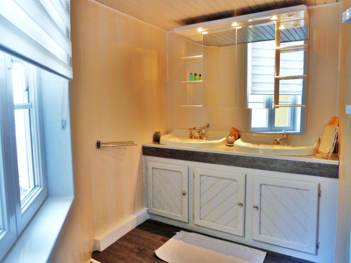 Vaste Appartement, Lumineux, 8 Couchages Eaux-Bonnes Buitenkant foto