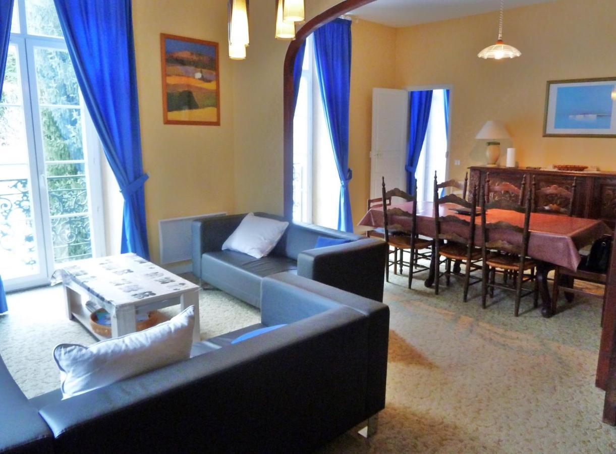 Vaste Appartement, Lumineux, 8 Couchages Eaux-Bonnes Buitenkant foto